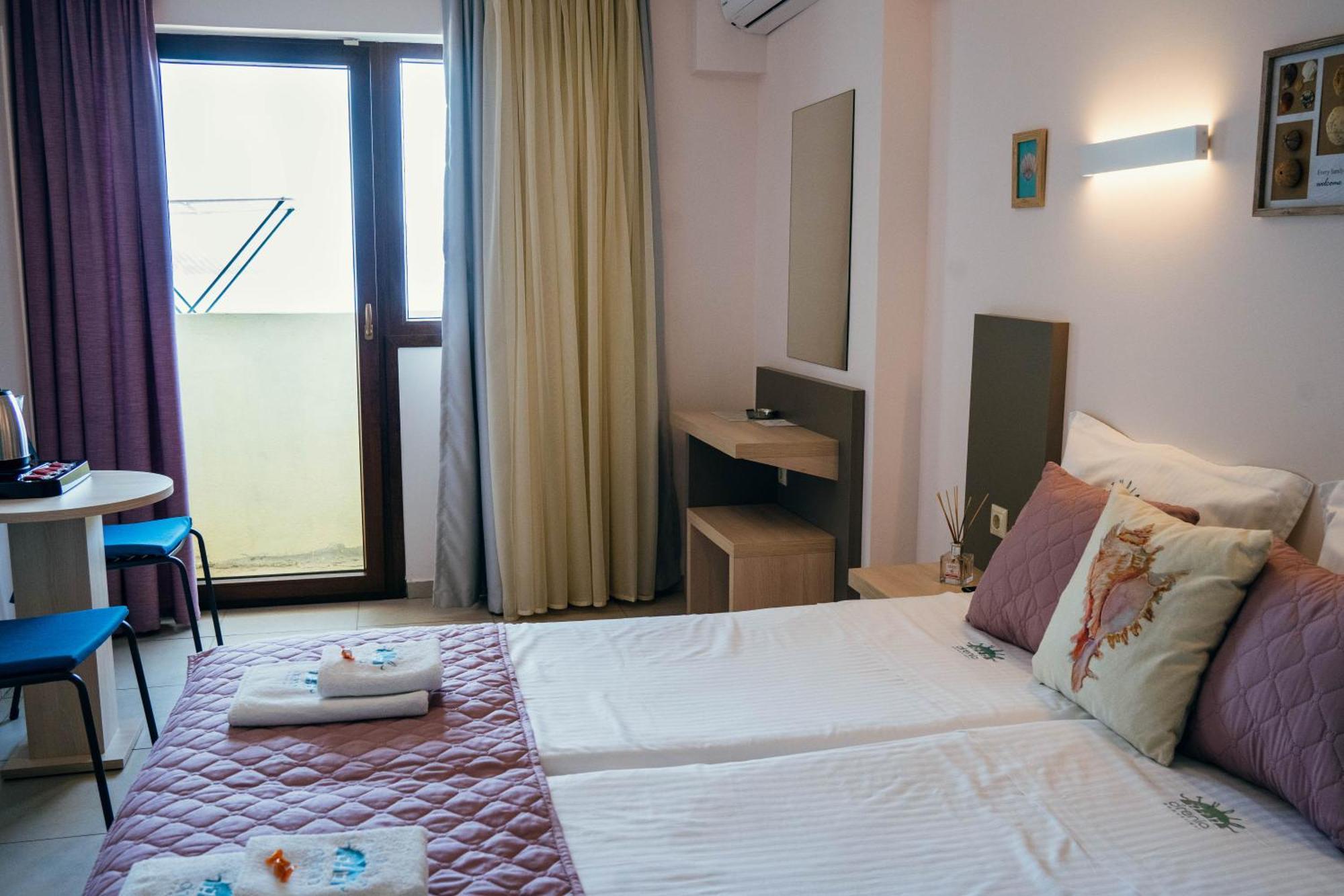 Apartment Drenia Ammouliani